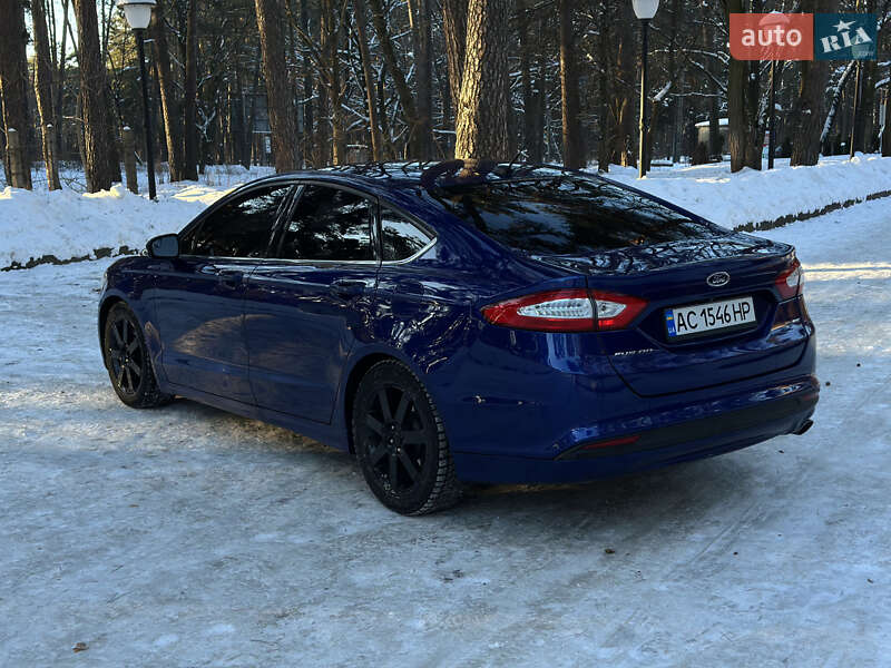 Седан Ford Fusion 2014 в Киеве