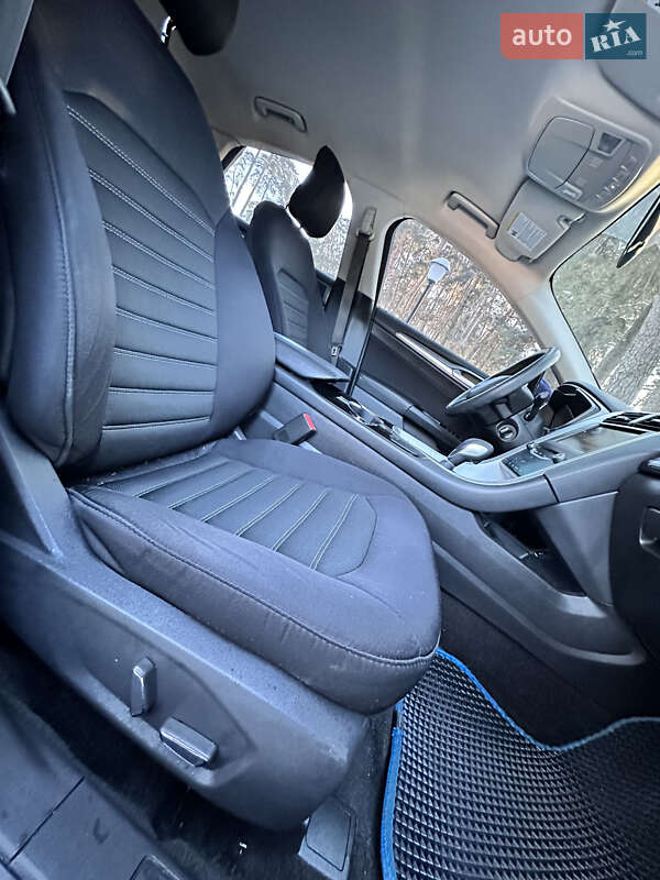 Седан Ford Fusion 2014 в Киеве