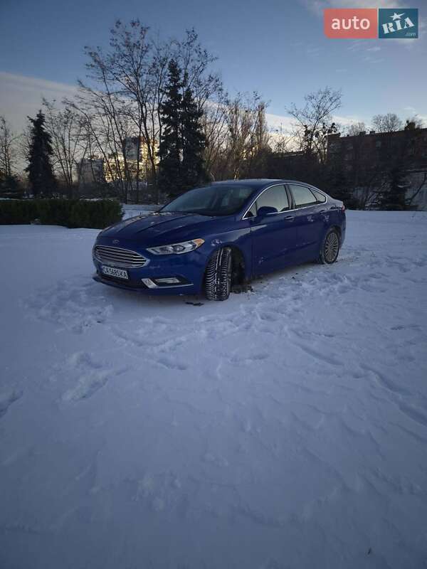 Седан Ford Fusion 2018 в Тернополі