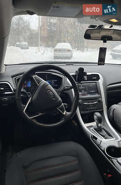 Седан Ford Fusion 2014 в Вінниці
