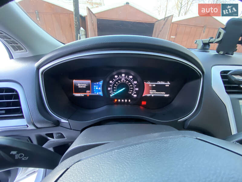 Седан Ford Fusion 2015 в Корюківці