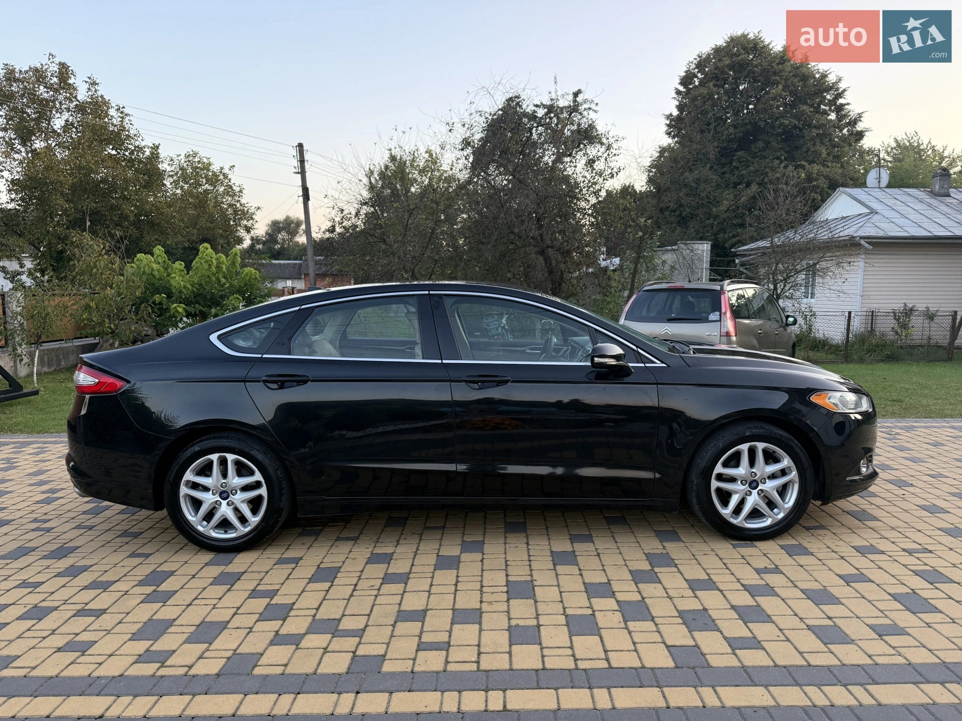 2014 Ford Fusion - мініатюра 11