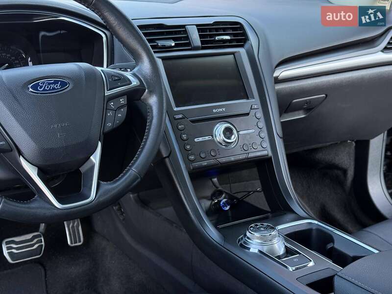 Седан Ford Fusion 2017 в Киеве