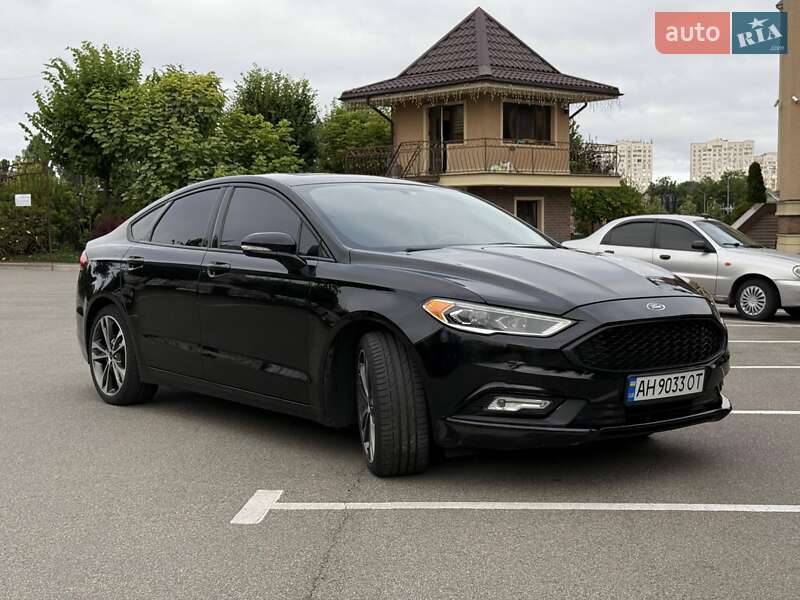 Седан Ford Fusion 2017 в Киеве