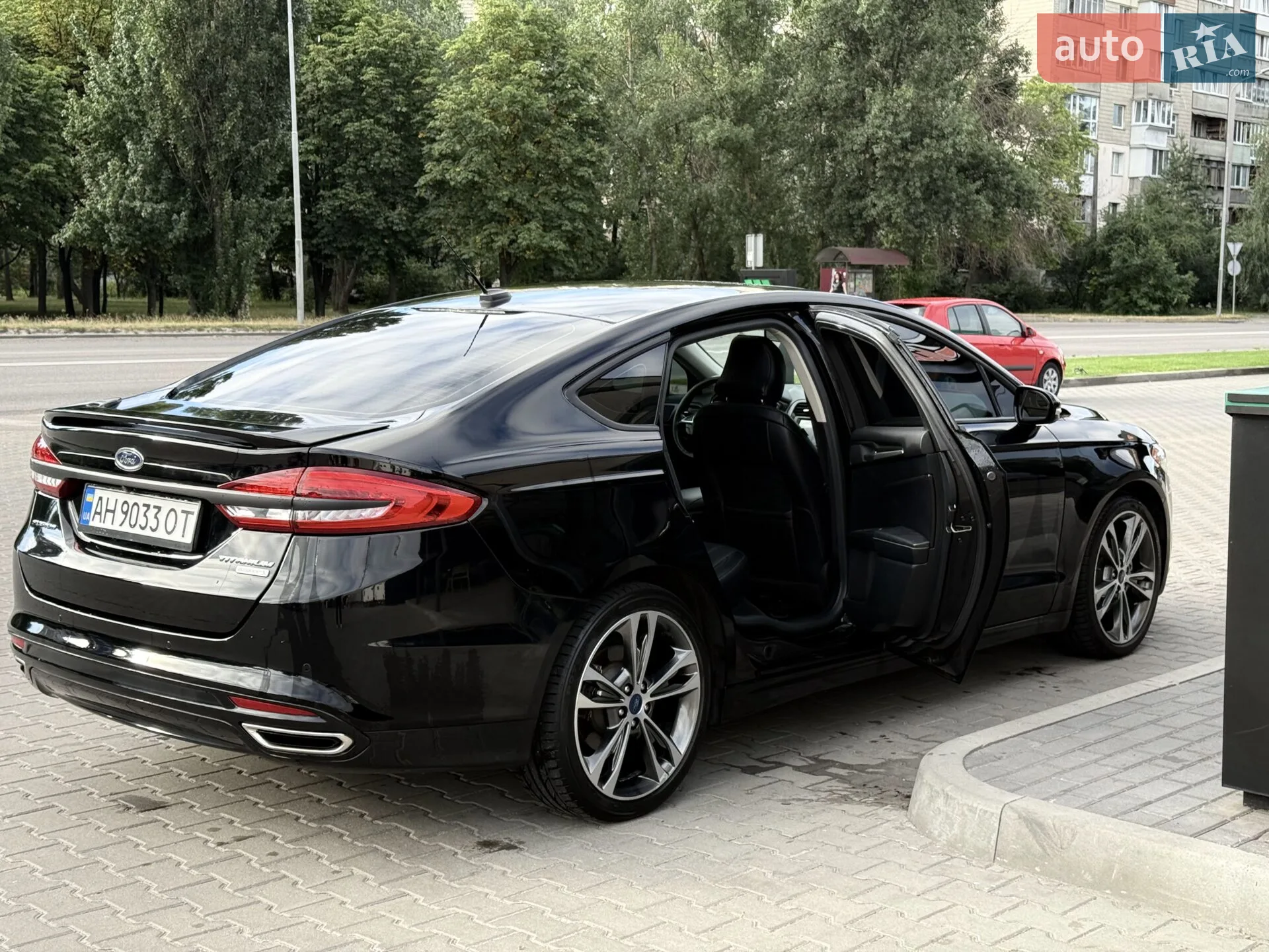 2017 Ford Fusion - мініатюра 2