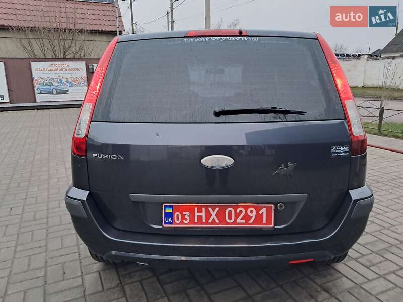 Хетчбек Ford Fusion 2009 в Прилуках