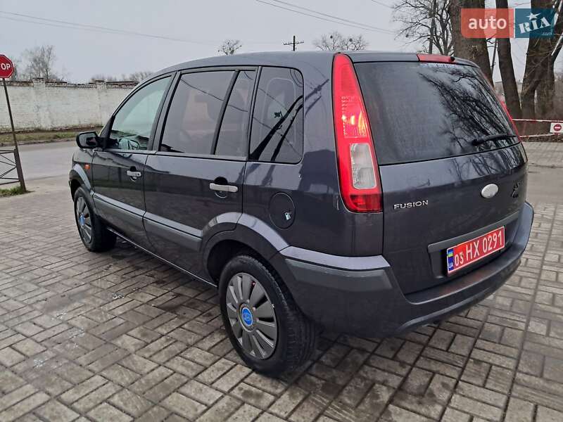 Хетчбек Ford Fusion 2009 в Прилуках