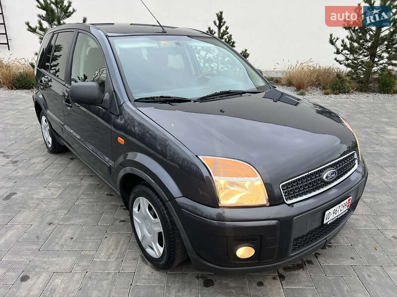 Хэтчбек Ford Fusion 2009 в Луцке