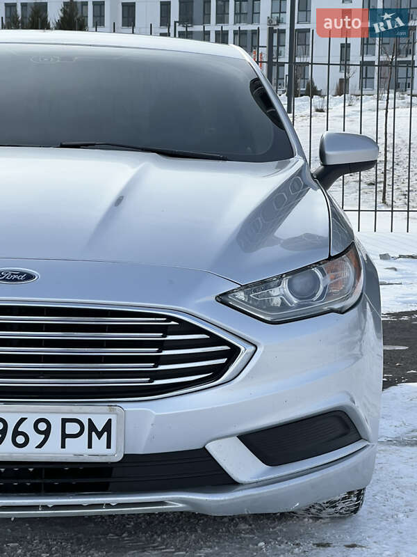 Седан Ford Fusion 2016 в Черкассах