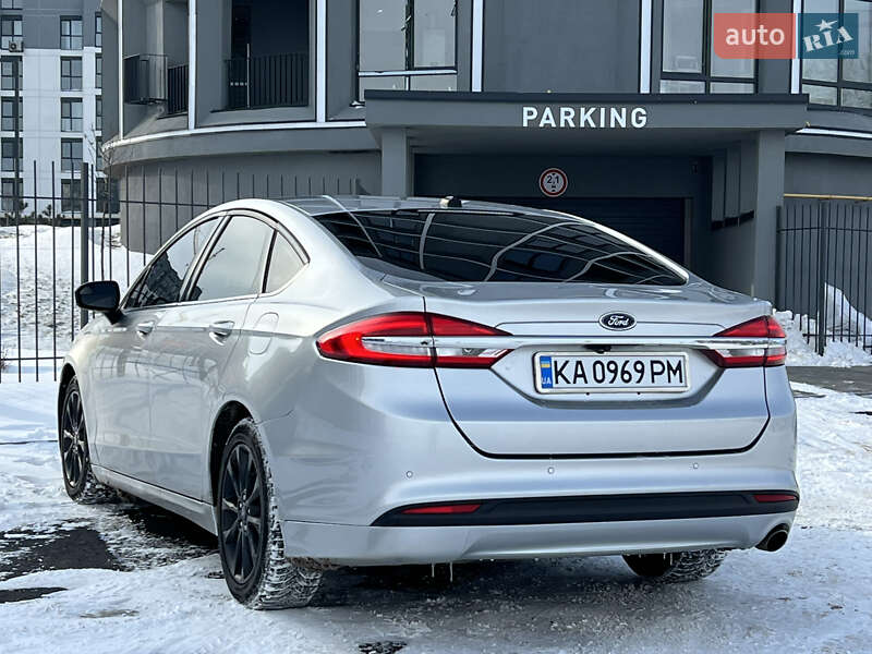 Седан Ford Fusion 2016 в Черкассах