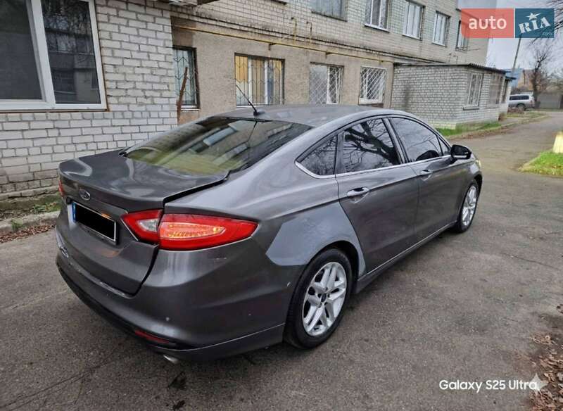 Седан Ford Fusion 2013 в Черкассах