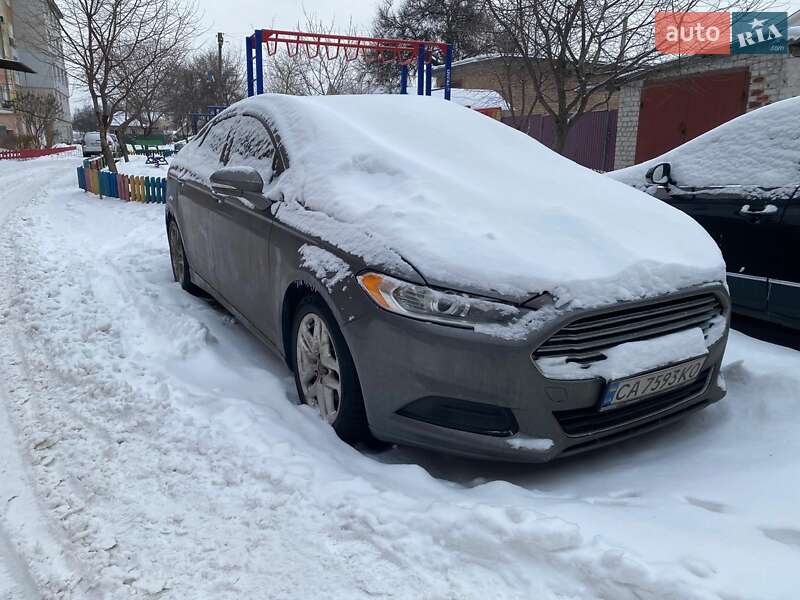 Седан Ford Fusion 2013 в Черкассах