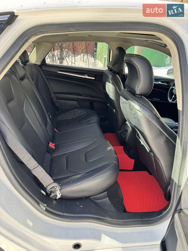 Седан Ford Fusion 2018 в Киеве