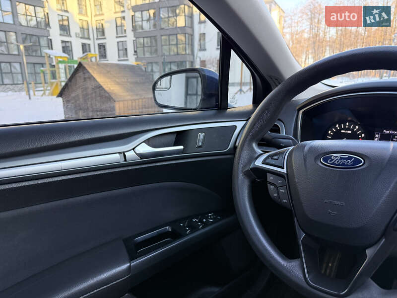 Седан Ford Fusion 2012 в Киеве