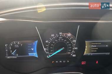 Седан Ford Fusion 2013 в Самборе