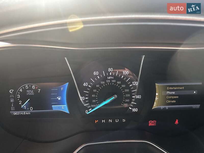 Седан Ford Fusion 2013 в Львові