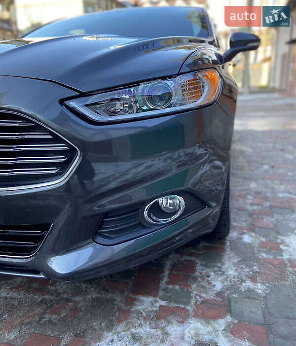 Седан Ford Fusion 2016 в Києві фото 11 Седан Ford Fusion 2016 в Києві