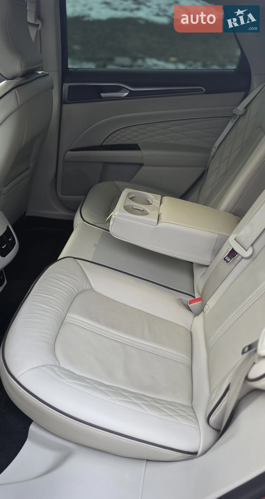 2017 Ford Fusion - мініатюра 10