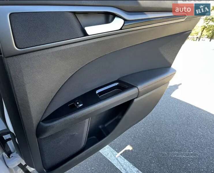 Седан Ford Fusion 2013 в Киеве