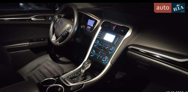 Седан Ford Fusion 2013 в Киеве фото 22 Седан Ford Fusion 2013 в Киеве