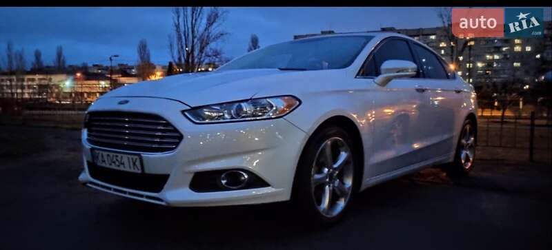 Седан Ford Fusion 2013 в Киеве