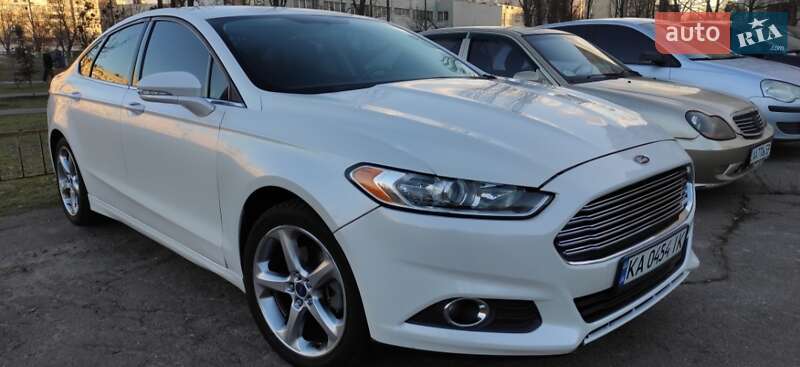 Седан Ford Fusion 2013 в Киеве
