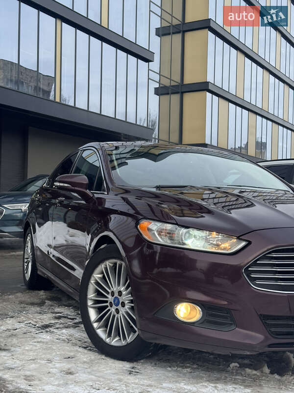 Седан Ford Fusion 2012 в Рівному фото 6 Седан Ford Fusion 2012 в Рівному