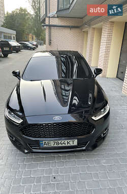 Седан Ford Fusion 2016 в Дніпрі