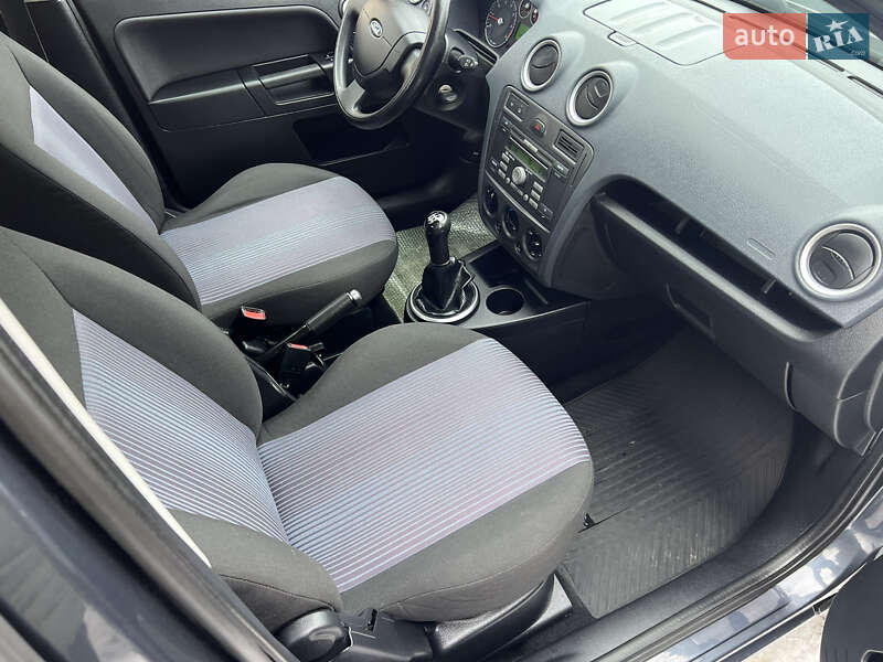 Хетчбек Ford Fusion 2010 в Вінниці фото 22 Хетчбек Ford Fusion 2010 в Вінниці