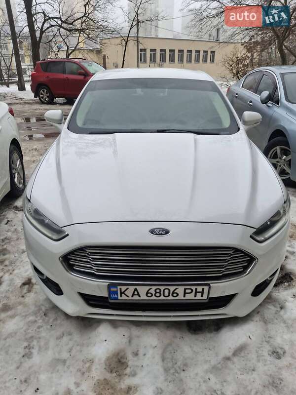 Седан Ford Fusion 2013 в Киеве