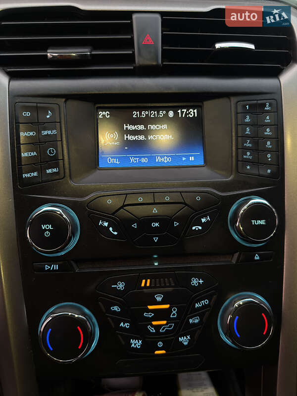 Седан Ford Fusion 2017 в Дубно