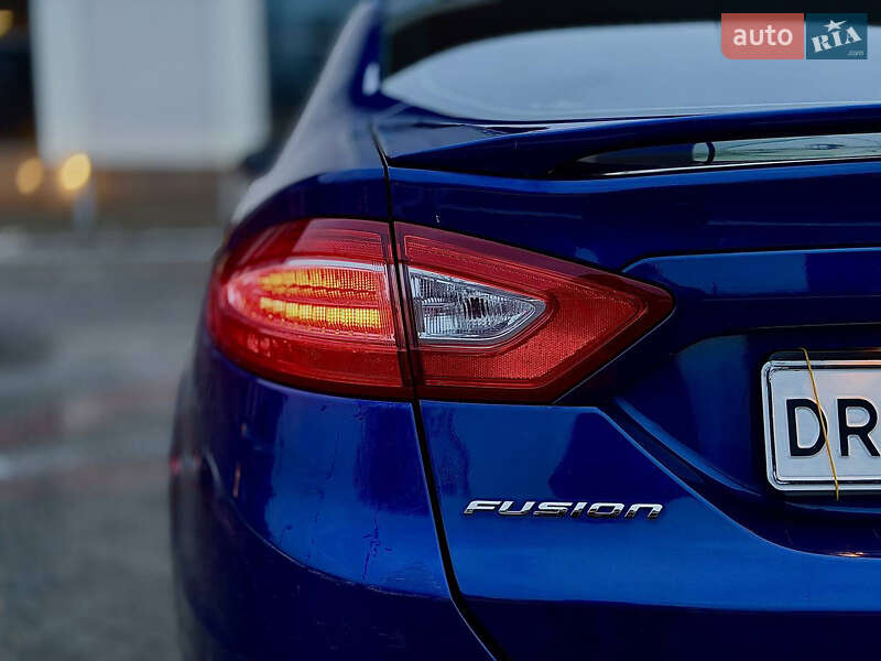 Седан Ford Fusion 2014 в Днепре