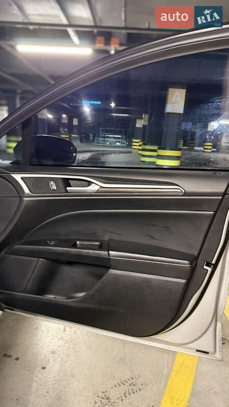 Седан Ford Fusion 2018 в Киеве