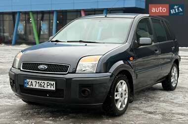 Хэтчбек Ford Fusion 2007 в Киеве