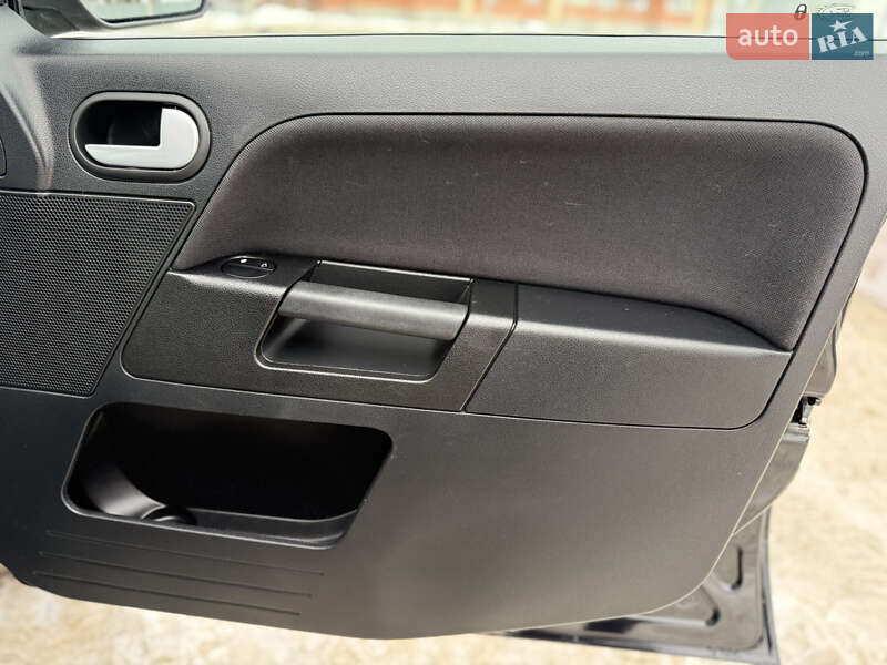 Хетчбек Ford Fusion 2009 в Борисполі фото 31 Хетчбек Ford Fusion 2009 в Борисполі