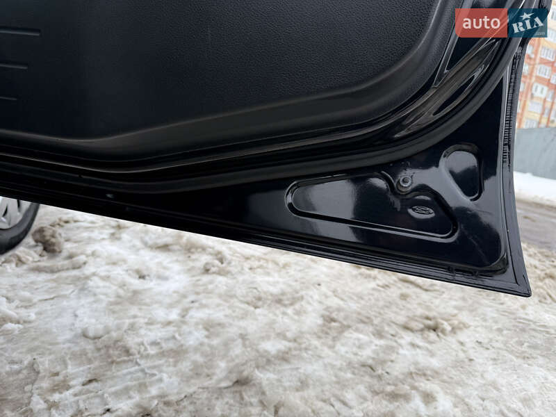 Хетчбек Ford Fusion 2009 в Борисполі фото 49 Хетчбек Ford Fusion 2009 в Борисполі