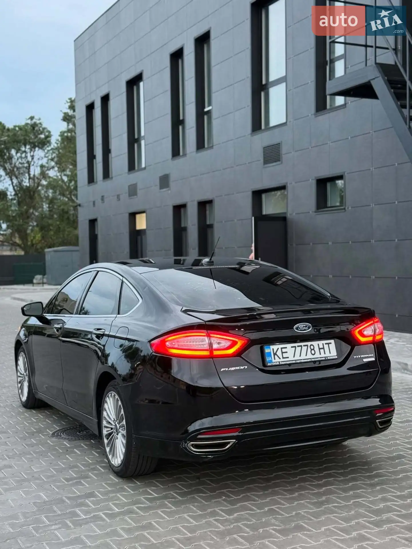2016 Ford Fusion - мініатюра 4