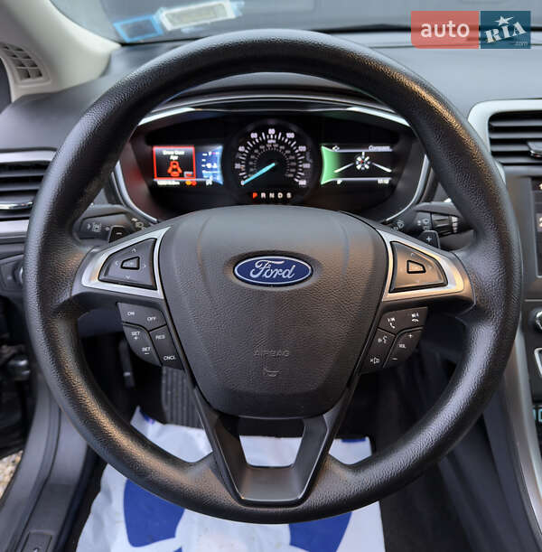 Седан Ford Fusion 2019 в Ивано-Франковске