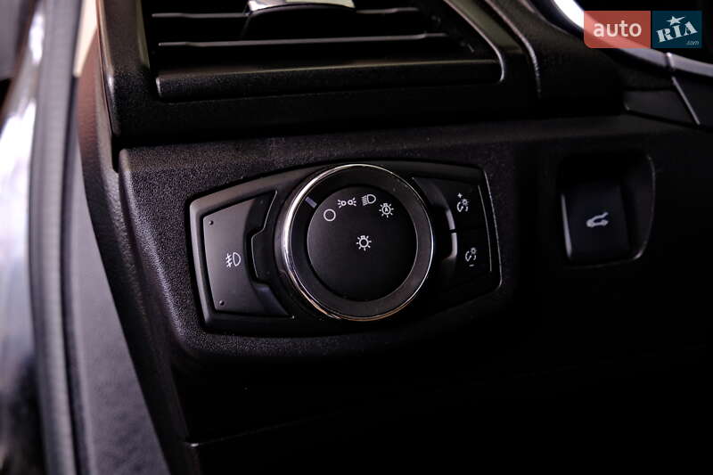 Седан Ford Fusion 2017 в Одессе