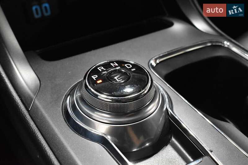 Седан Ford Fusion 2020 в Львове