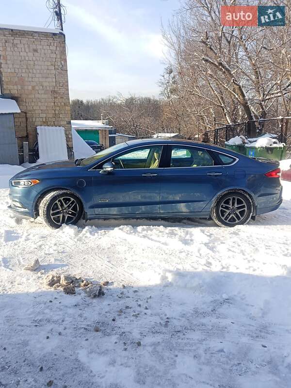 Седан Ford Fusion 2018 в Києві