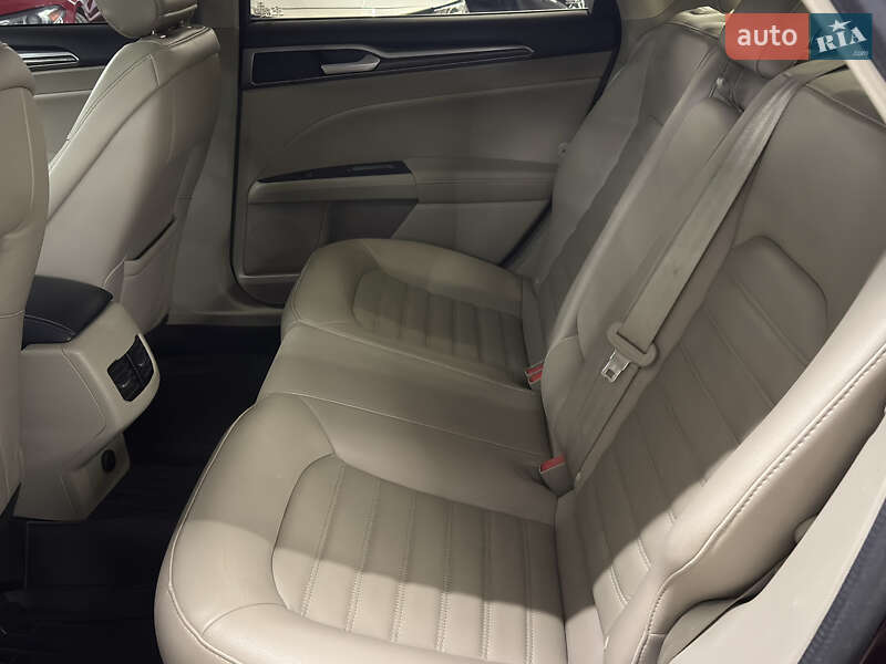 Седан Ford Fusion 2016 в Николаеве фото 27 Седан Ford Fusion 2016 в Николаеве