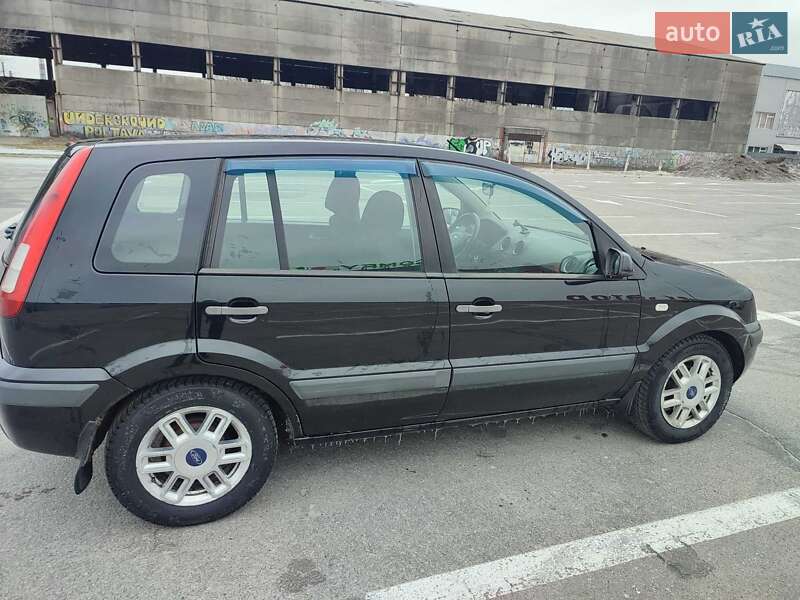 Хэтчбек Ford Fusion 2007 в Полтаве