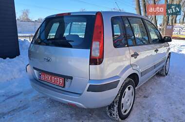 Хэтчбек Ford Fusion 2006 в Прилуках