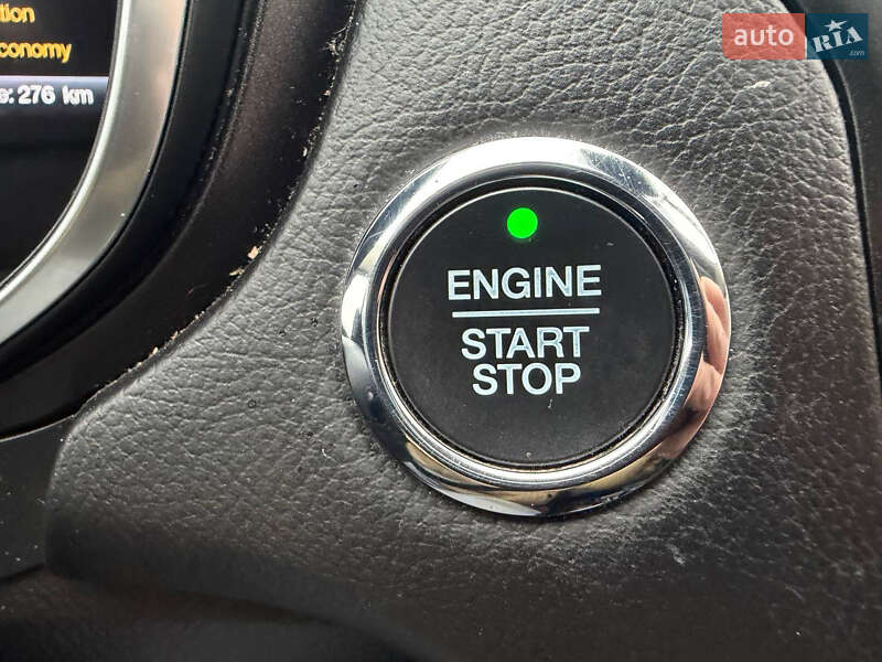 Седан Ford Fusion 2019 в Львове