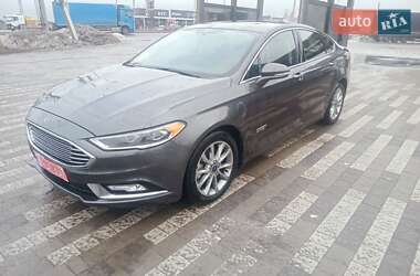 Седан Ford Fusion 2017 в Львові
