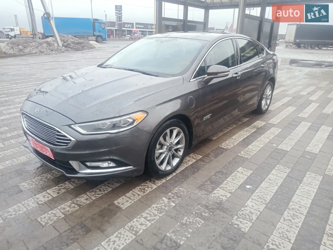 2016 Ford Fusion - мініатюра 23