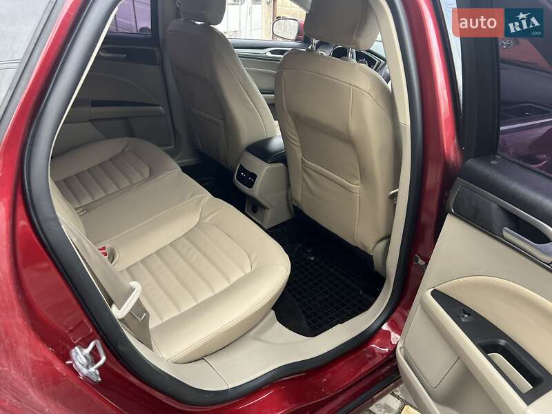 Седан Ford Fusion 2019 в Одессе