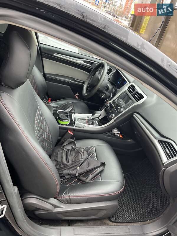 Седан Ford Fusion 2016 в Киеве фото 4 Седан Ford Fusion 2016 в Киеве