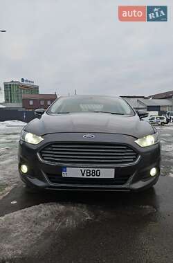 Седан Ford Fusion 2015 в Киеве